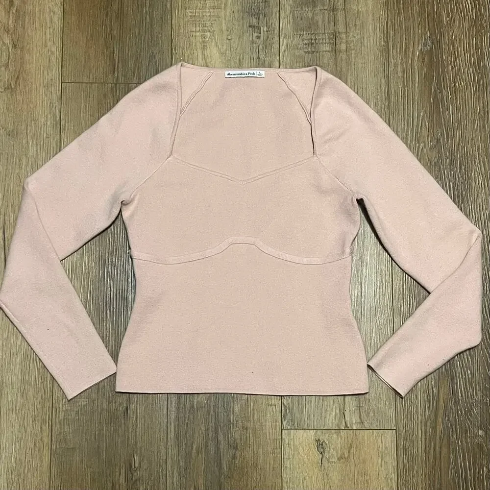 Abercrombie & Fitch Women's Pink Scoop Neck Sweater - Picture 2 of 6